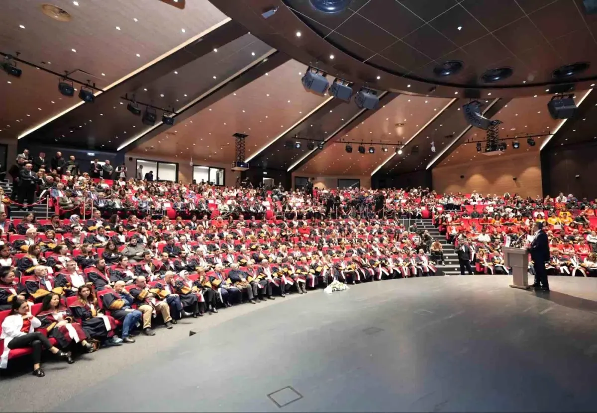 Milli Eğitim Bakanı Tekin: "22 yıl önce 76 olan üniversite sayımızı bugün 208'lere ulaştırdık"