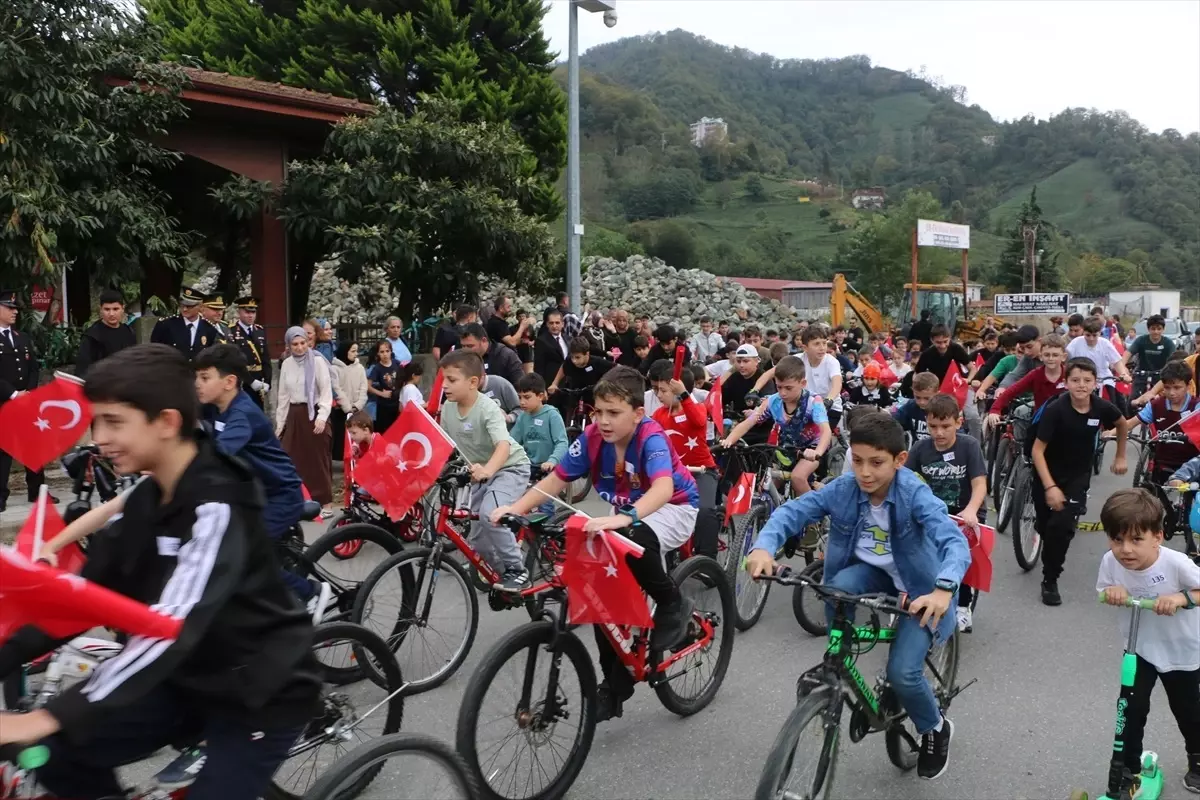 Trabzon Of'da 3. Bisiklet Şöleni Düzenlendi