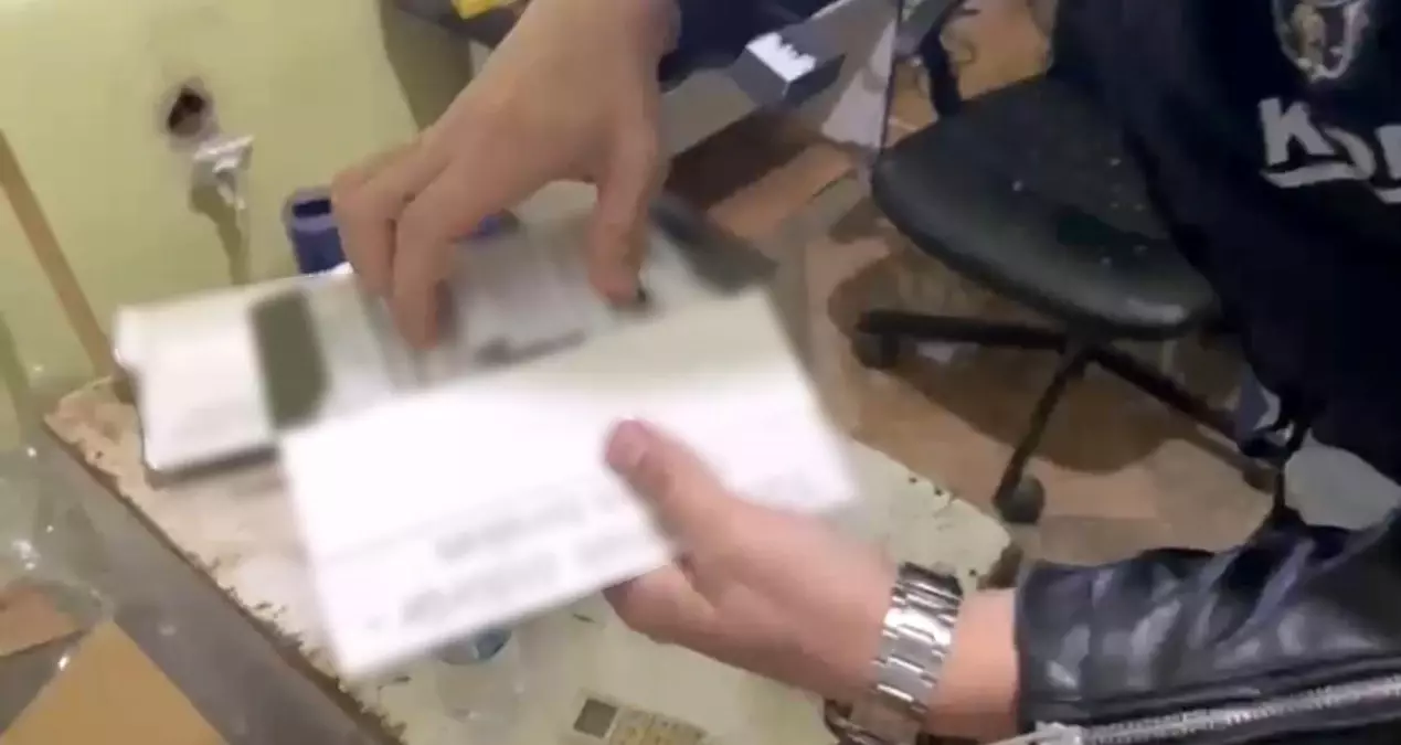 Samsun'da Kaçak Tütün Operasyonu: 10 Bin Makaron Sigara Ele Geçirildi