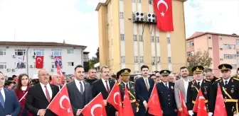 Vezirköprü'de 29 Ekim Cumhuriyet Bayramı Yürüyüşü Gerçekleştirildi