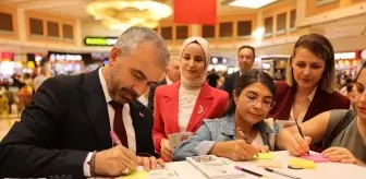 Adana'da Aile İçi Bağımlılık Mücadelesi İçin Stand Açıldı