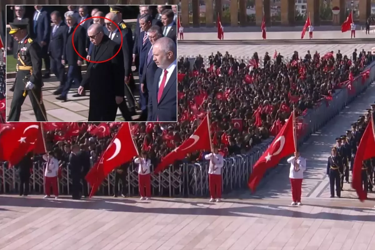 Anıtkabir'de 'Her yer Tayyip, her yer Erdoğan' sloganları atıldı