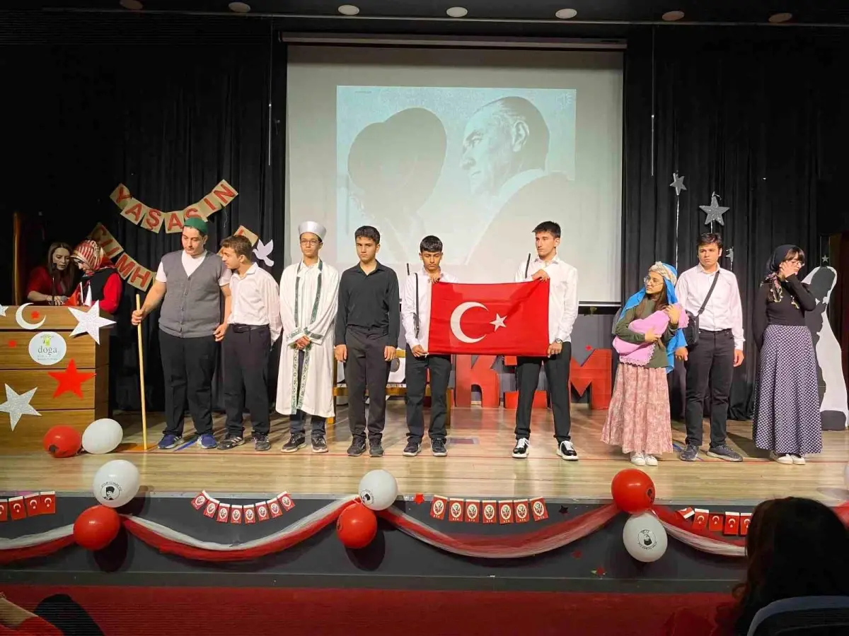 Adıyaman Doğa Kolejinde Cumhuriyet Bayramı Coşkuyla Kutlandı