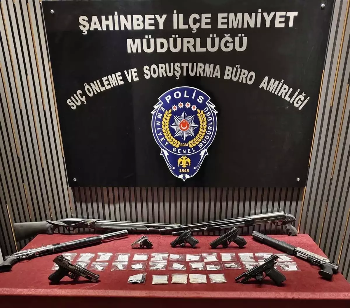 Gaziantep'te Uyuşturucu Operasyonunda 4 Gözaltı