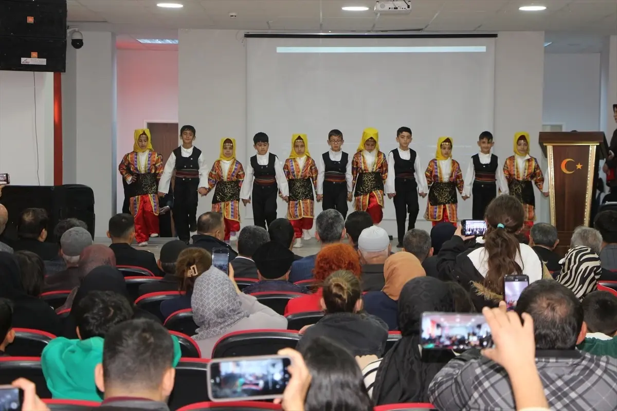 Bingöl'de Cumhuriyet'in 102. Yılı Törenle Kutlandı