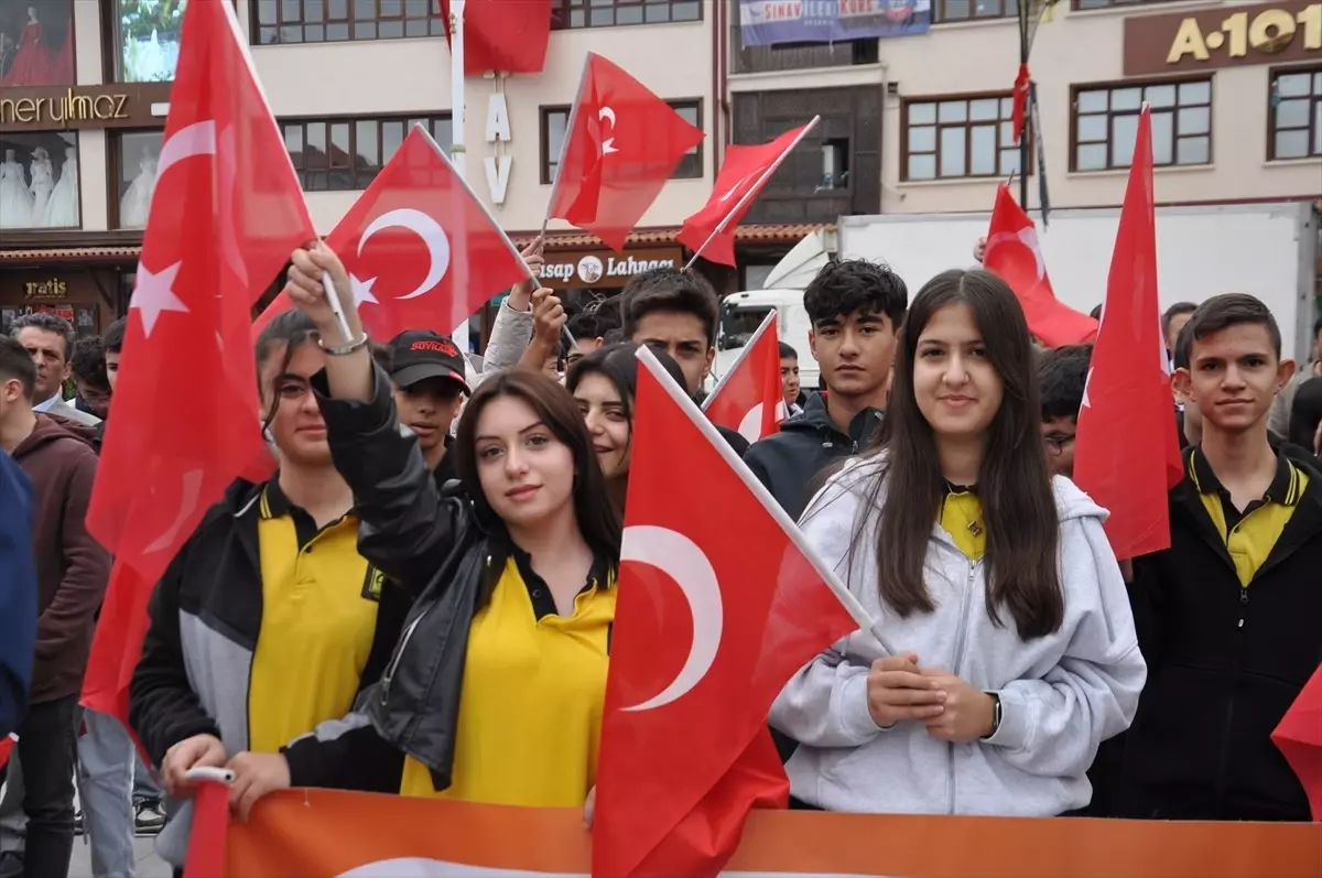 Konya ve çevre illerde Cumhuriyet'in 102. yıl dönümü kutlanıyor