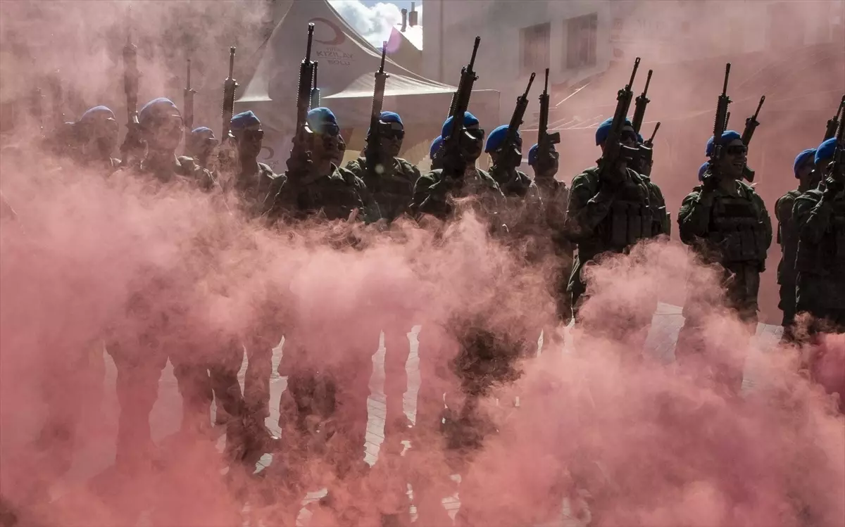 Sakarya ve çevre illerde Cumhuriyet'in 102. yıl dönümü kutlandı