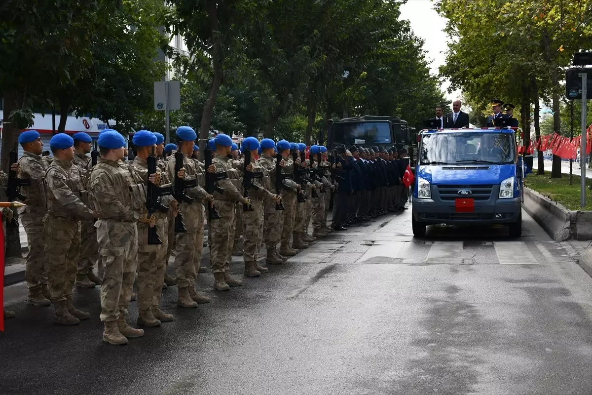 Siirt, Batman ve Mardin'de 29 Ekim Cumhuriyet Bayramı törenlerle kutlandı