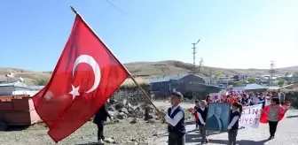 Sınır köyünde yürekleri ısıtan Cumhuriyet coşkusu