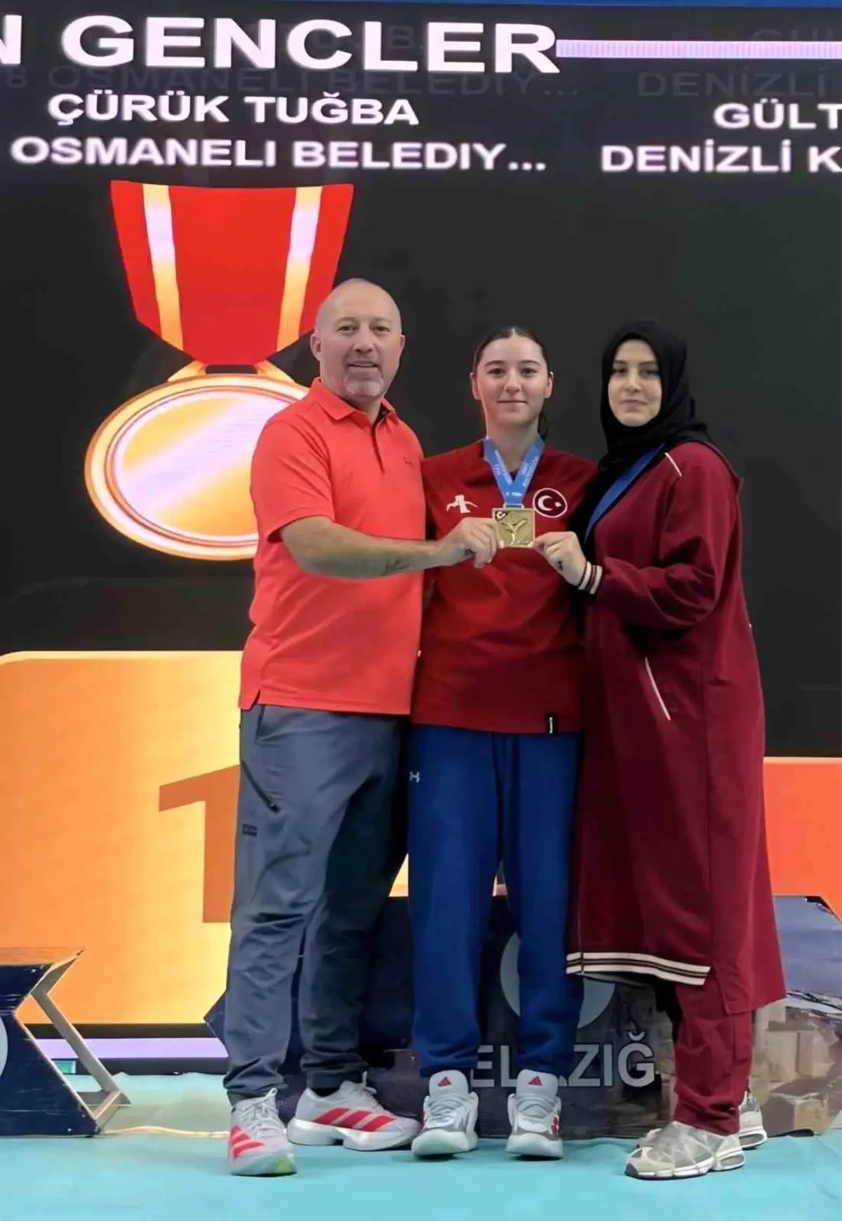 Bilecikli Karateci Tuğba Çürük Türkiye Şampiyonu Oldu