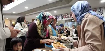 Ahlat'ta Gazze'ye Destek Kermesi Düzenlendi