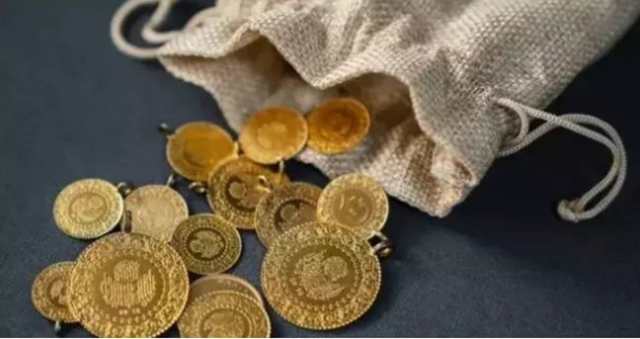 Altın neden düşüyor, düşmeye devam edecek mi? 30 Ekim canlı altın fiyatları: Gram, çeyrek, yarım, tam, ons altın fiyatları ne kadar? Altın neden düşüyor, düşmeye devam edecek mi? 30 Ekim canlı altın fiyatları: Gram, çeyrek, yarım, tam, ons altın fiyatları ne kadar?