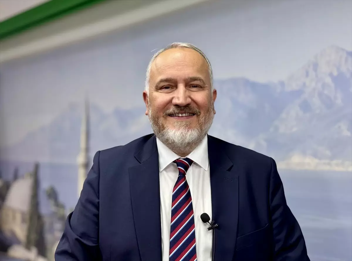 Antalya, Yılsonunda 17 Milyon Yabancı Turisti Ağırlamayı Bekliyor