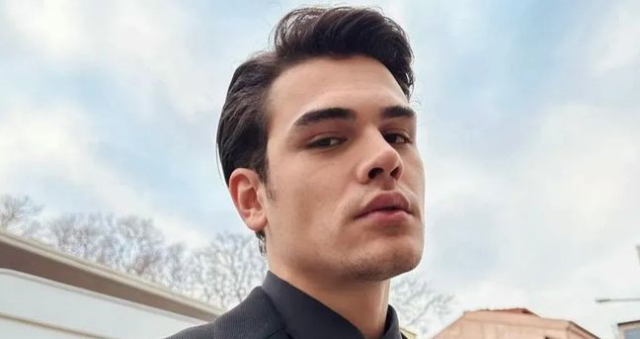 Atakan Hoşgören kimdir? Sümeyye Aydoğan'ın sevgilisi Atakan Hoşgören kaç yaşında, nereli, hangi dizilerde oynadı?