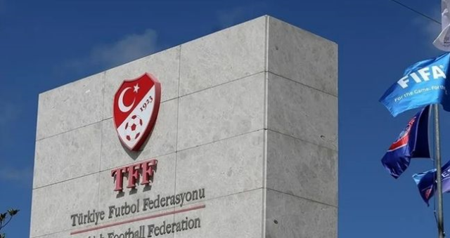 Bahis oynayan futbolcular kimler? SON DAKİKA! Bahis oynayan futbolcular listesi! Bahis oynayan futbolcular kimler? SON DAKİKA! Bahis oynayan futbolcular listesi!