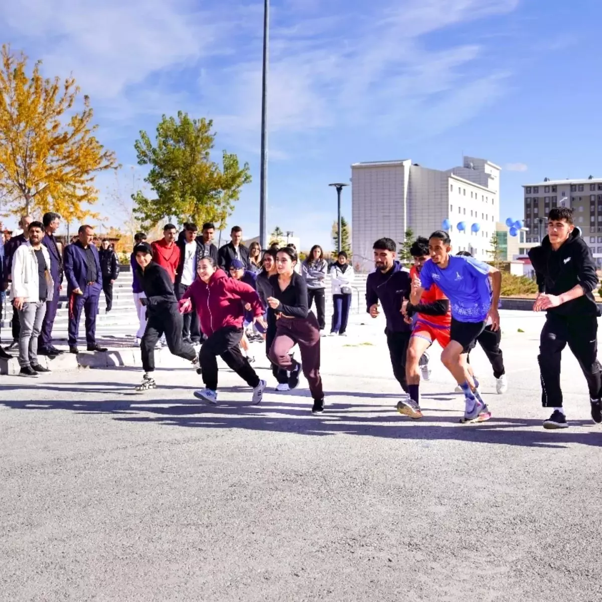 Cumhuriyet Koşusu'nda Kerem Birinci İkincilik Elde Etti