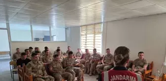 Diyarbakır'da Jandarmadan Av Sezonu Bilgilendirmesi
