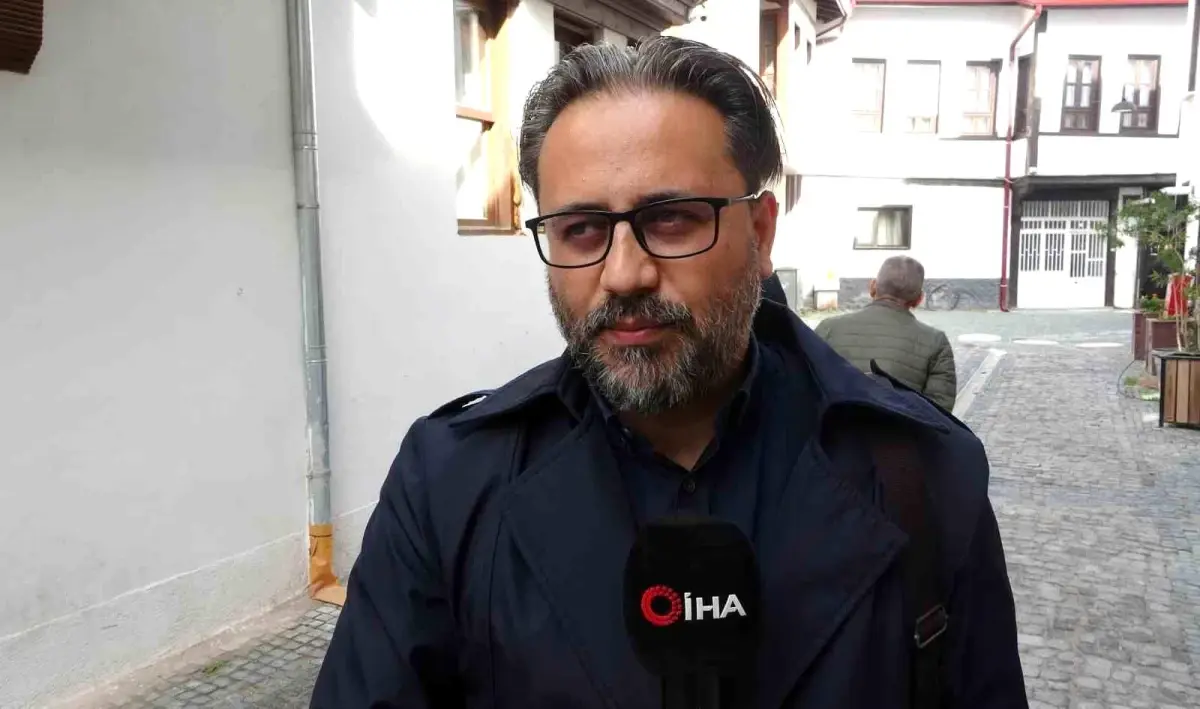 Osmanlı Mimarisinin İnsani İlişkilere Etkisi: Doç. Dr. Taş'ın Açıklamaları