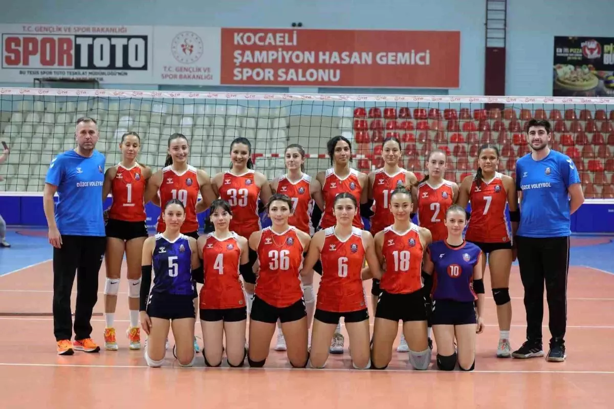 Düzce Voleybol Takımı Ligdeki İlk Galibiyetini Aldı
