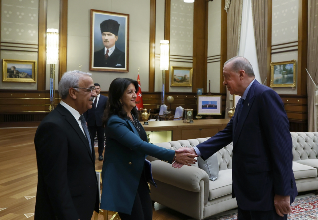 erdogan la gorusen dem parti imrali heyetinden 19203204 2319 m