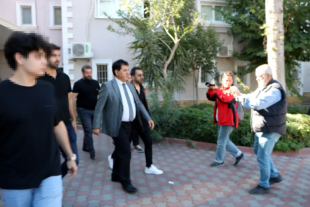 Eski Kemer Belediye Başkanı Mustafa Gül, Dolandırıcılık Suçlamasıyla Tutuklandı