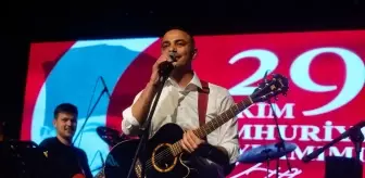 Gaziosmanpaşa'da Cumhuriyet'in 102. yılı çeşitli etkinliklerle kutlandı