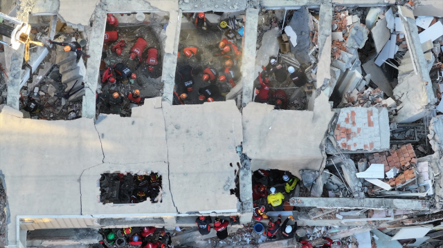 Gebze'de arama çalışmaları sona erdi! Anne ve babanın da cansız bedenlerine ulaşıldı 5 gebze de arama calismalari sona erdi anne ve 19200124 4231 m