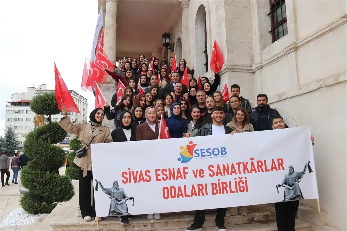 Hafik MYO Öğrencileri Sivas'ın Tarihi Mekanlarını Ziyaret Etti