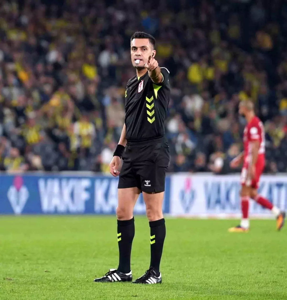 Ali Yılmaz, Beşiktaş-Fenerbahçe Derbisinde İlk Kez Düdük Çalacak