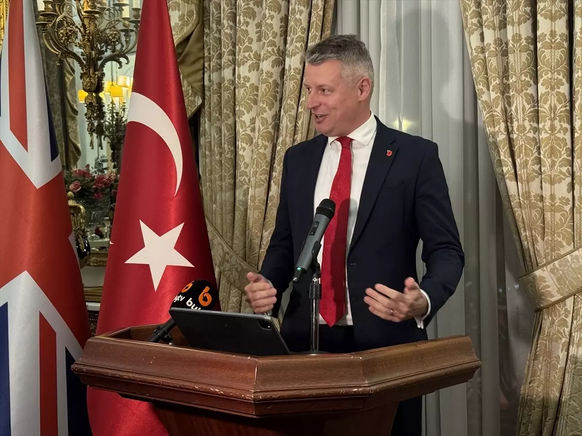 İngiltere'de Türkiye Cumhuriyeti'nin 102. yılı dolayısıyla resepsiyon düzenlendi