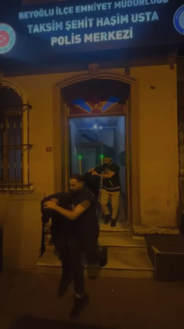 ispanyol youtuber i tarlabasi nda darbettiler 19200721 1640 m