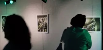 İzmir Kültür Yolu Festivali'nde 'Hatırla! Kimsin?' İllüstrasyon Sergisi Açıldı