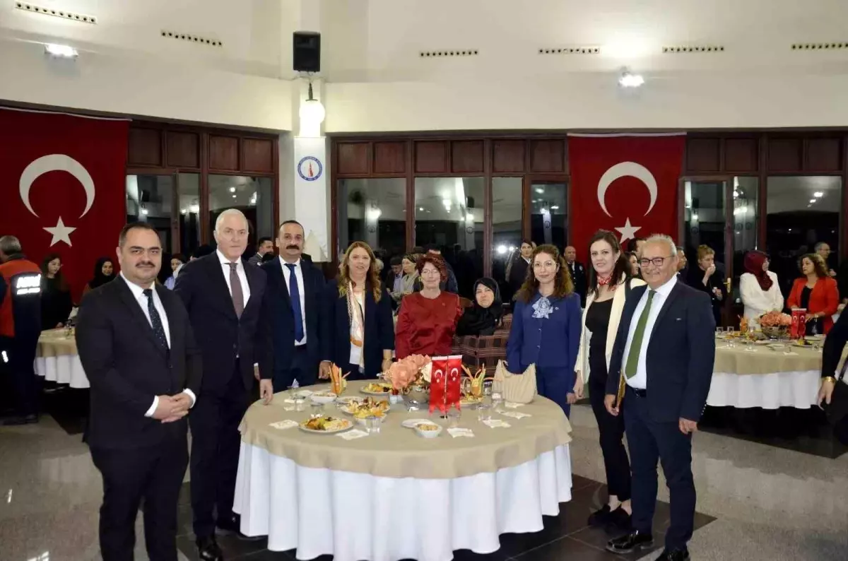 Kütahya'da Cumhuriyet Bayramı Resepsiyonu Düzenlendi