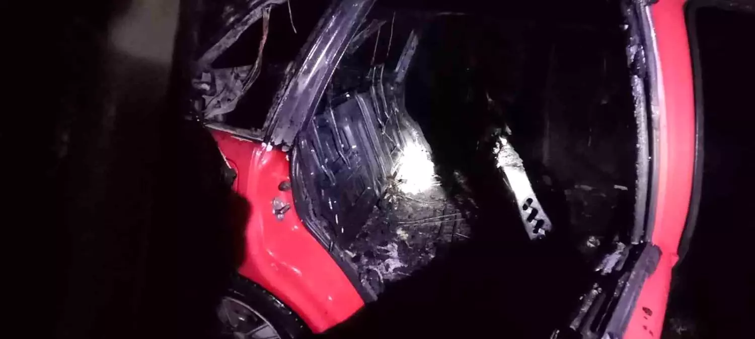 Muş'ta Seyir Halindeki Otomobilde Yangın Çıktı