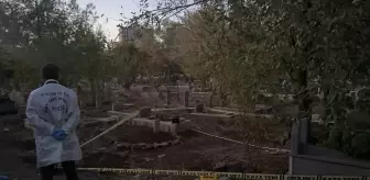 Siverek'te Mezarlıkta Bebek Cesedi Bulundu