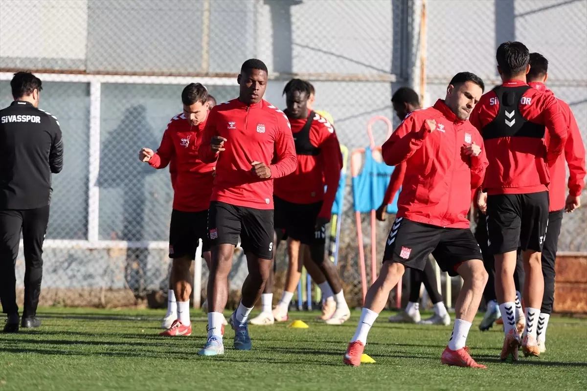 Sivasspor Ümraniyespor Maçına Hazırlanıyor