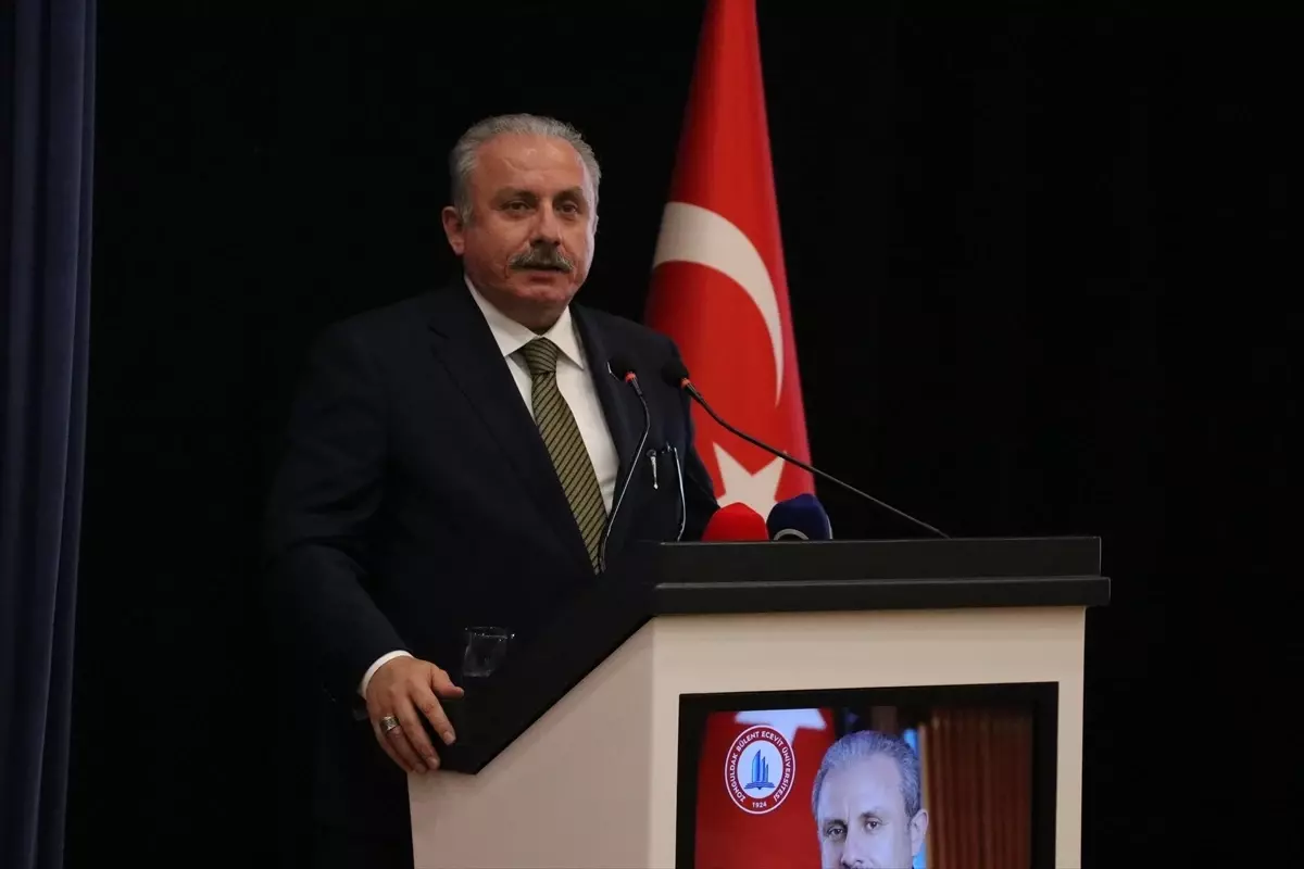 Eski TBMM Başkanı Şentop, Geleceğe Dair Ümit Verdi