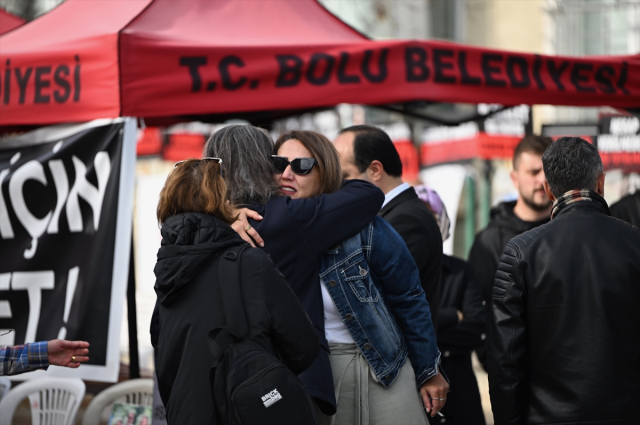 Bolu'da 32 şüpheliden 11'ine müebbet! Mahkeme önünde gözyaşları sel oldu 8 32 supheliden 11 ine muebbet karari duyunca 19205894 192 m