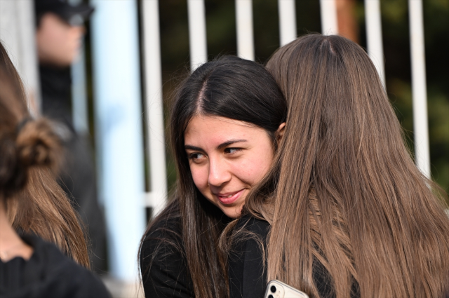 Bolu'da 32 şüpheliden 11'ine müebbet! Mahkeme önünde gözyaşları sel oldu 6 32 supheliden 11 ine muebbet karari duyunca 19205894 1933 m