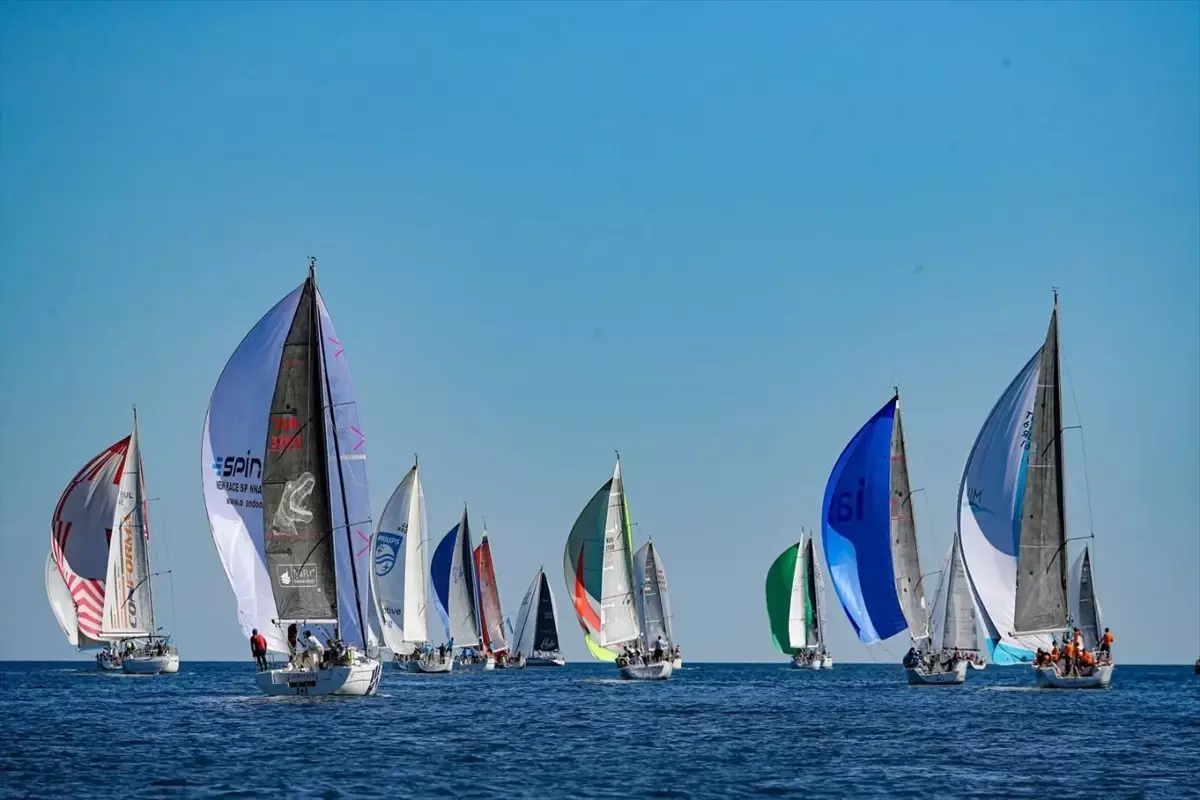 Marmaris'te 36. Uluslararası Yarış Haftası Devam Ediyor