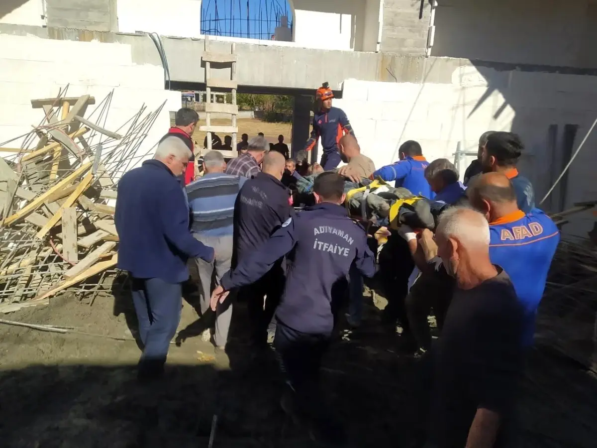 Adıyaman'da Cami İnşaatında Çökme: 5 Yaralı