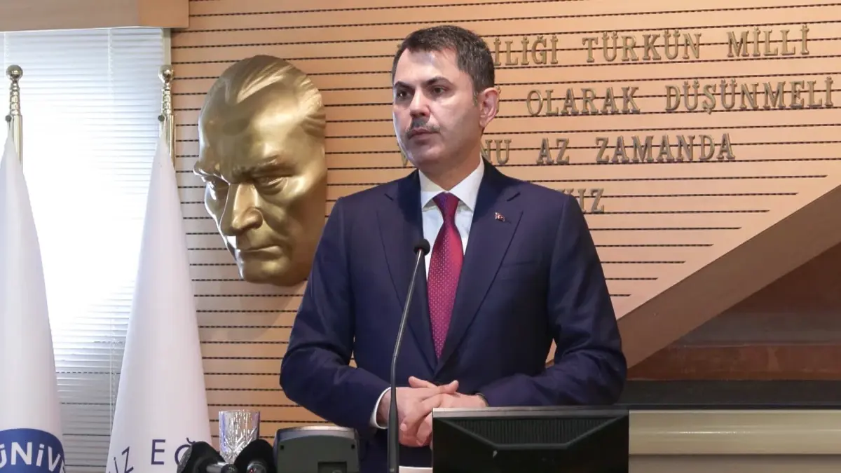 Bakan Kurum: Küresel ticaretin yüzde 90'ı deniz taşımacılığıyla yapılıyor