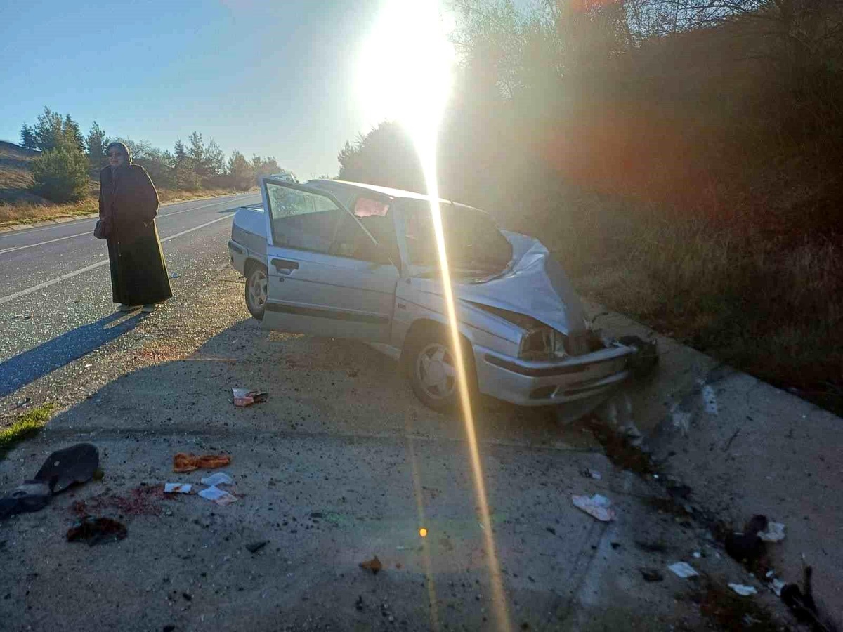 Bilecik'te Trafik Kazası: 2 Yaralı