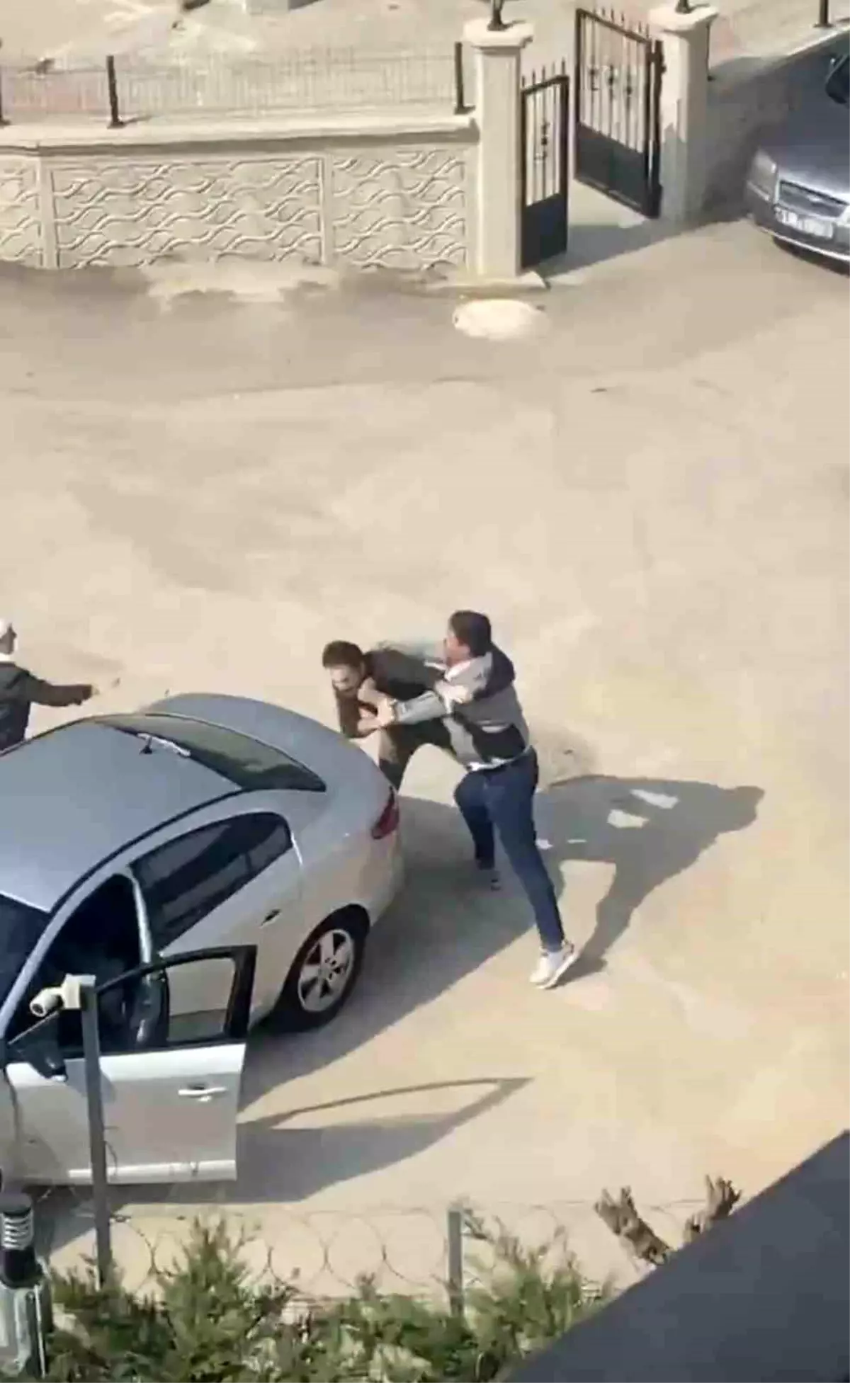 Bursa'da Yol Tartışması Kavga Haline Geldi