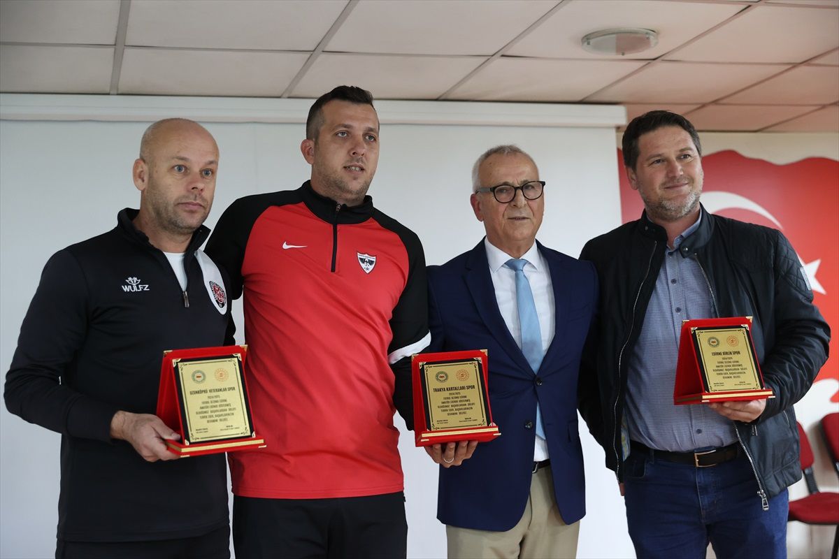 Edirne Amatör Ligi 2024/2025 Plaket Töreni Yapıldı
