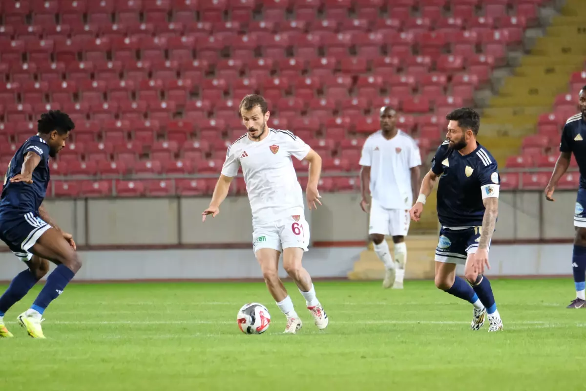 Erzurumspor FK, Hatayspor’u 3-0 Mağlup Etti