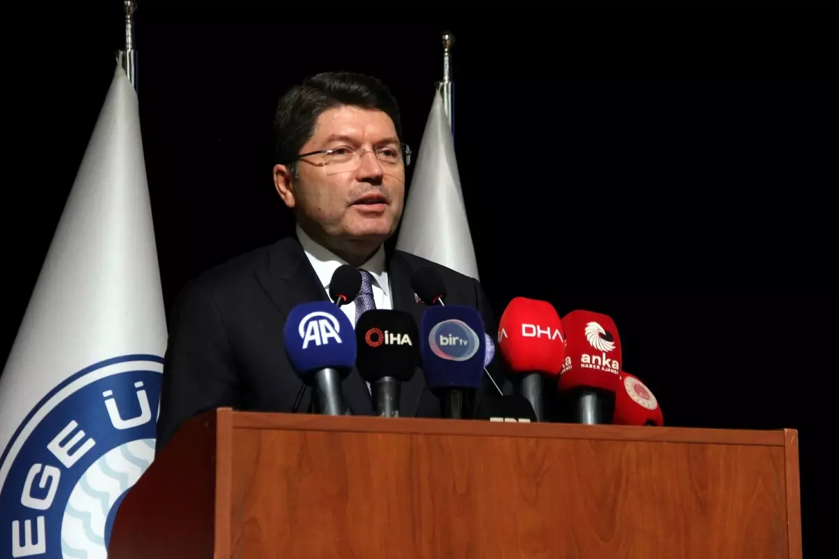 İzmir -Bakan Tunç: 'Terörsüz Türkiye' komisyonu çok önemli kararlar alacak /Video eklendi