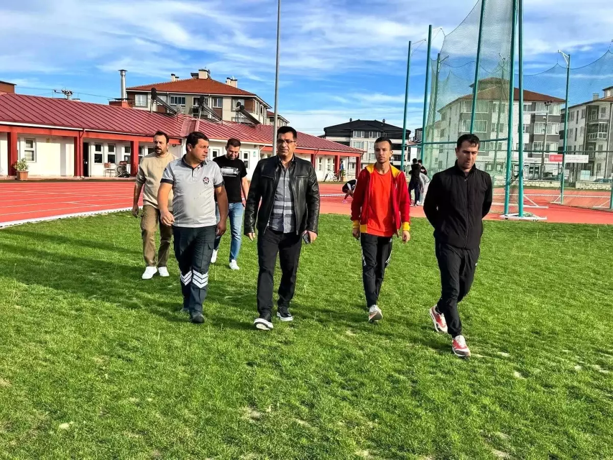 Kütahya'daki Halil Akkaş Spor Kompleksi Çalışmaları Sona Yaklaşıyor