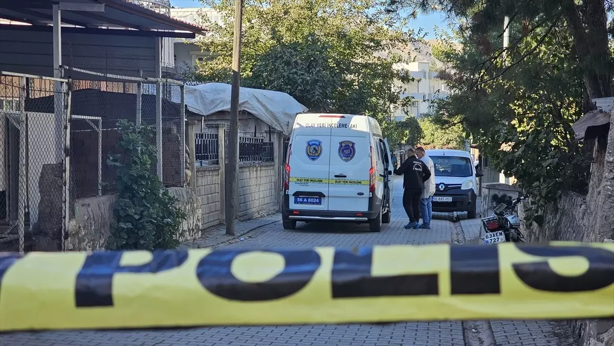 Siirt'te Aile İçi Silahlı Saldırı: İki Ölü, Üç Yaralı