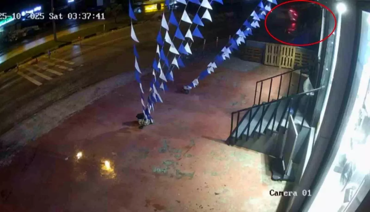 Hatay'da Kontrolden Çıkan Araç Takla Attı